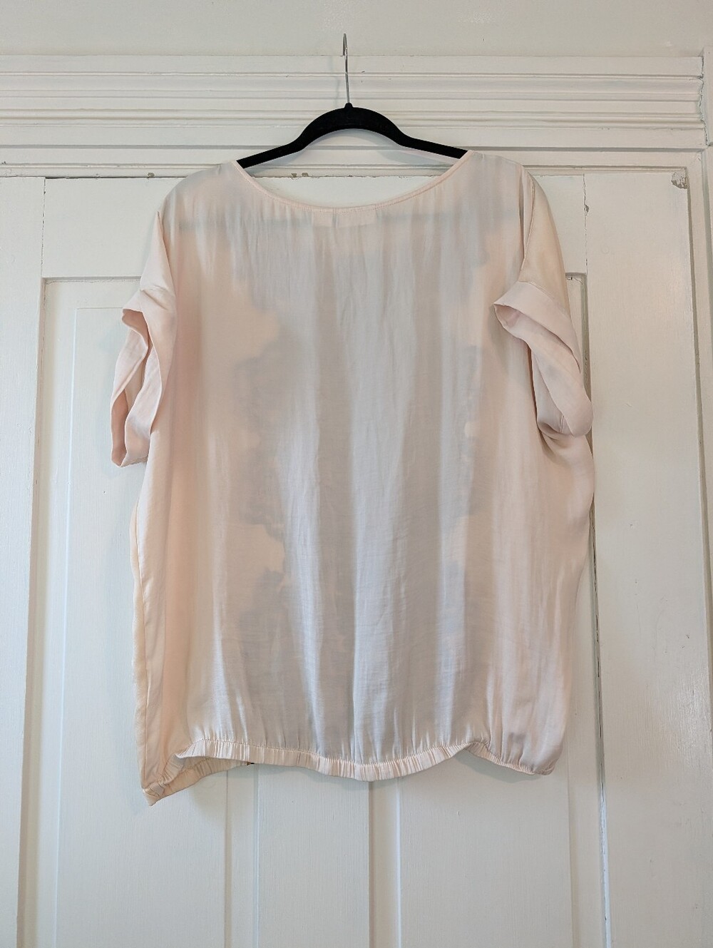 Liz Claiborne Pale Yellow Silky Top w/ Bright Blue & Purple Graphic Design XL - Picture 3 of 5
